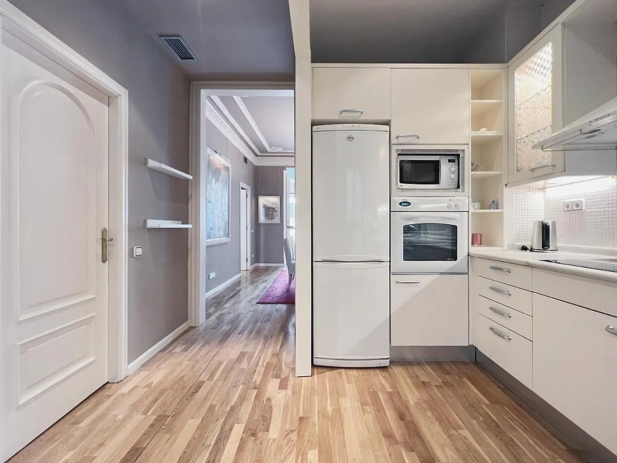 Stay U-Nique Apartments Urquinaona Barselona İspanya